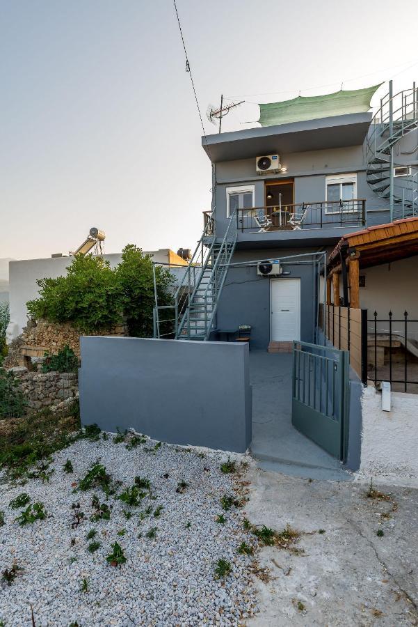 Bella-Maria At Aptera With Mountain And Sea View !! Chania  Exterior foto
